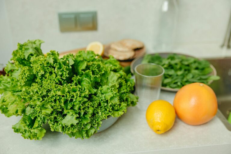 How to Plan Balanced Meals Without Stress: A Simple Guide